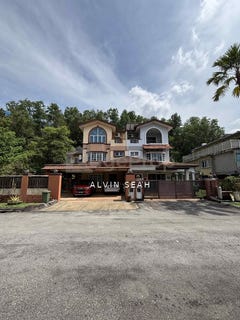 /international/my/cheras-selangor-370120506172/