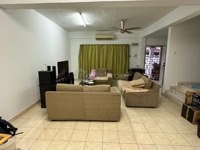 /international/my/off-jalan-puchong-puchong-selangor-370120163678/