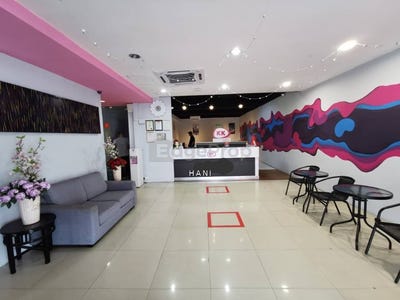 /international/my/kajang-selangor-370120524682/