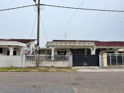 /international/my/jalan-sri-gunung-ulu-tiram-johor-370120479727/