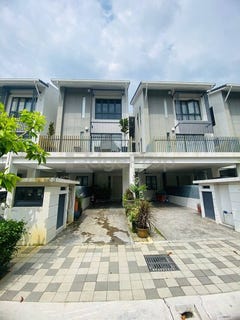 /international/my/bangi-selangor-370120372718/