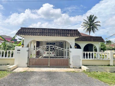 /international/my/kampung-gong-pauh-kemaman-terengganu-370120295082/