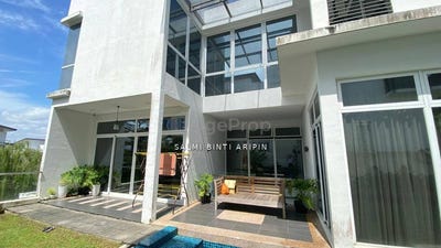 /international/my/puncak-melawati-taman-melawati-selangor-370120495357/