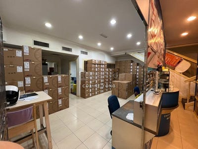 /international/my/jalan-molek-2-3-taman-molek-johor-bahru-johor-370120268735/