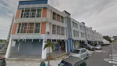 /international/my/jalan-tasik-raja-lumu-m-shah-alam-selangor-370120436271/
