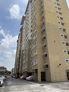/international/my/jalan-jelawat-1-taman-ikan-emas-cheras-56000-kuala-lumpur-cheras-selangor-370120220439/