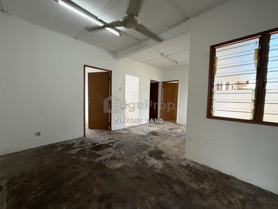 /international/my/jalan-desa-ria-bandar-country-homes-selangor-370120316153/