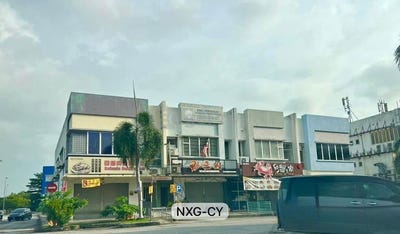 /international/my/klang-selangor-370120444965/