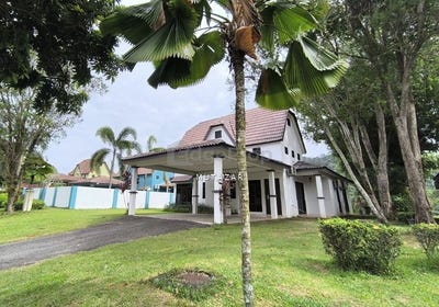 /international/my/alor-gajah-melaka-370120382887/