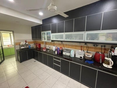 /international/my/off-jalan-puchong-puchong-selangor-370120163309/