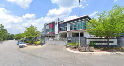 /international/my/semenyih-selangor-370120445630/