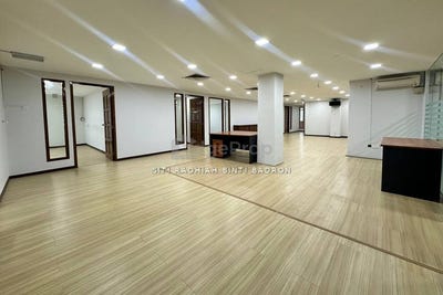 /international/my/jalan-selaman-1-off-jalan-ampang-ampang-jaya-68000-selangor-ampang-selangor-370120442413/