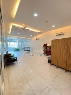 /international/my/batu-pahat-johor-bahru-batu-pahat-johor-370120367495/