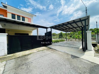 /international/my/jalan-salak-pekerti-sepang-selangor-370120544669/
