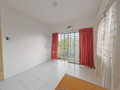 /international/my/jln-putra-perdana-16-puchong-selangor-370120391571/