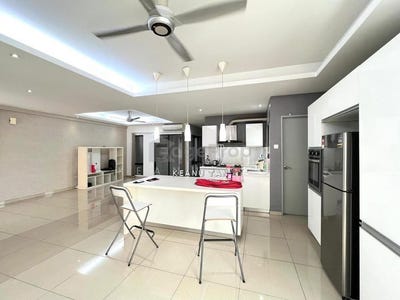 /international/my/jalan-mawar-off-jalan-bu1-11-bandar-utama-selangor-kayu-ara-selangor-370120335971/