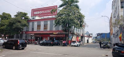 /international/my/jalan-pekan-subang-shah-alam-selangor-370120371276/