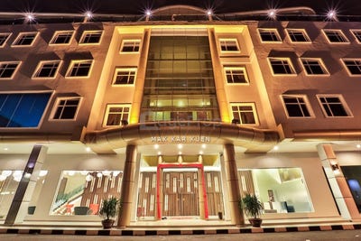 /international/my/melaka-melaka-370120444433/