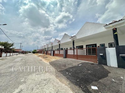 /international/my/plot-desa-lawan-kuda-2-kampar-perak-370120195732/