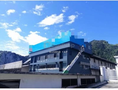 /international/my/batu-caves-selangor-370120267614/