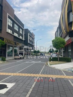 /international/my/jalan-eco-santuari-8-2b-telok-panglima-garang-selangor-370120243524/