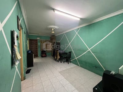 /international/my/jalan-pendamaran-ks-5c-taman-kota-pendamar-port-klang-selangor-370120293438/