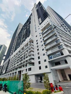 /international/my/jalan-ampang-selangor-370120174485/
