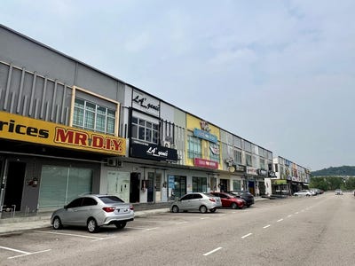/international/my/jalan-pulai-mutiara-johor-bahru-johor-370120480843/