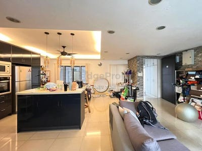 /international/my/jalan-mawar-off-jalan-bu1-11-bandar-utama-selangor-kayu-ara-selangor-370120340661/