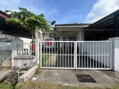 /international/my/bandar-saujana-putra-kuala-langat-selangor-370120394292/