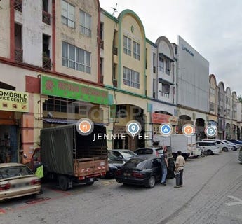 /international/my/jalan-kip-kepong-kuala-lumpur-370120167845/