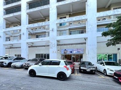 /international/my/jalan-medan-putra-6-plaza-medan-putra-bandar-menjalara-kepong-kuala-lumpur-370120436388/