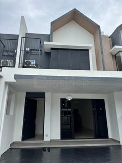 /international/my/jalan-aman-serenia-9a-3-dengkil-selangor-370120444045/