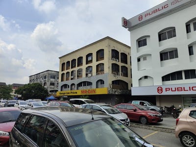 /international/my/pandan-selangor-ampang-selangor-370120234832/
