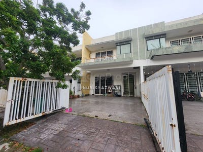 /international/my/persiaran-mahkota-bangi-selangor-370120544077/
