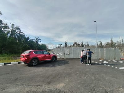 /international/my/jalan-8-banting-selangor-370120439190/