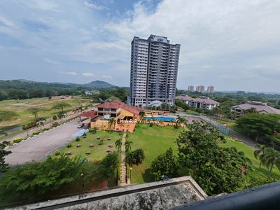 /international/my/alor-gajah-melaka-370120383759/