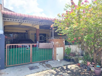 /international/my/jalan-muara-jeram-selangor-370120439544/