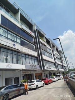 /international/my/off-bukit-jalil-highway-57000-bukit-jalil-kuala-lumpur-bukit-jalil-kuala-lumpur-370120272765/