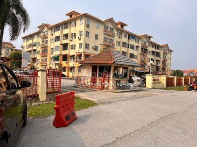 /international/my/off-jalan-7-1-seksyen-7-bangi-selangor-370120545407/
