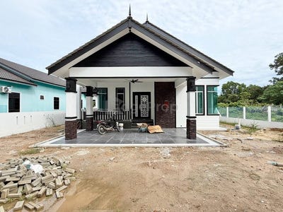 /international/my/kemaman-terengganu-370120294812/