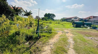 /international/my/jalan-kenanga-kajang-selangor-370120372447/