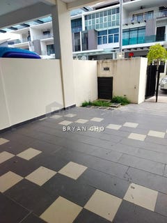 /international/my/jalan-sierra-11-puchong-south-selangor-370120440324/