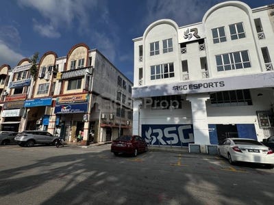 /international/my/taman-perindustrian-kip-4-storey-shoplot-2-adjoining-unit-kepong-kuala-lumpur-kepong-kuala-lumpur-370120274522/