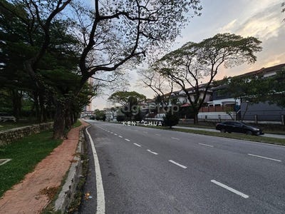 /international/my/petaling-jaya-selangor-370120303712/