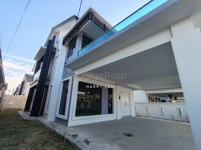 /international/my/malaysia-malacca-alor-gajah-e-a-­c-²e-æ-c¼-c--e-æ-c¼-c--76450-melaka-tengah-kuala-lumpur-370120382685/