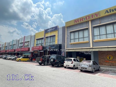 /international/my/jenjarom-selangor-370120388373/