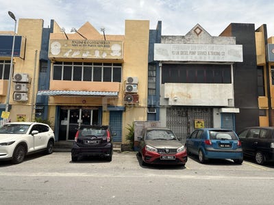 /international/my/selayang-batu-caves-kepong-damansara-sg-buloh-shah-alam-petaling-jaya-subang-batu-caves-kuala-lumpur-370120271056/