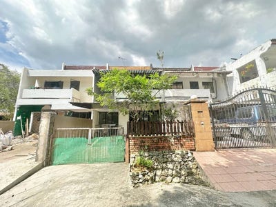 /international/my/ampang-selangor-370120523598/