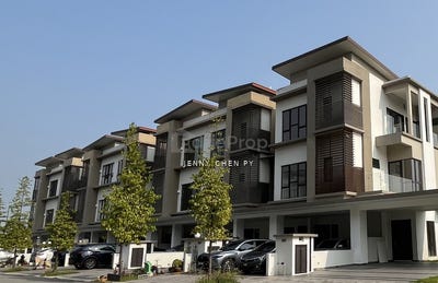/international/my/persiaran-sierra-utama-puchong-south-selangor-370120376931/